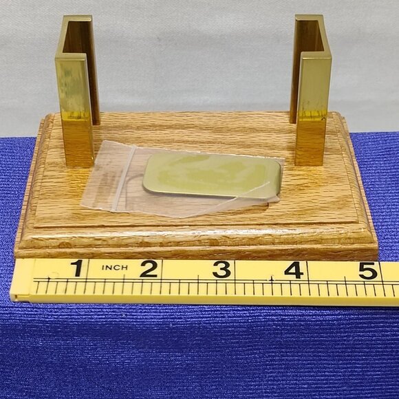 Olee Oak & Brass Business Card Holder Presentation Stand Display With Brass Name - Picture 10 of 11